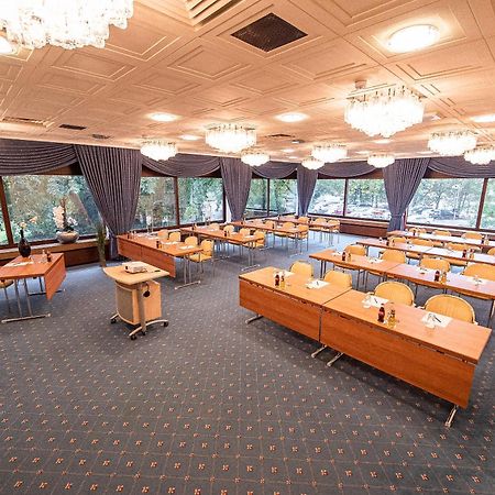 Plaza Hotel Gelsenkirchen Bagian luar foto