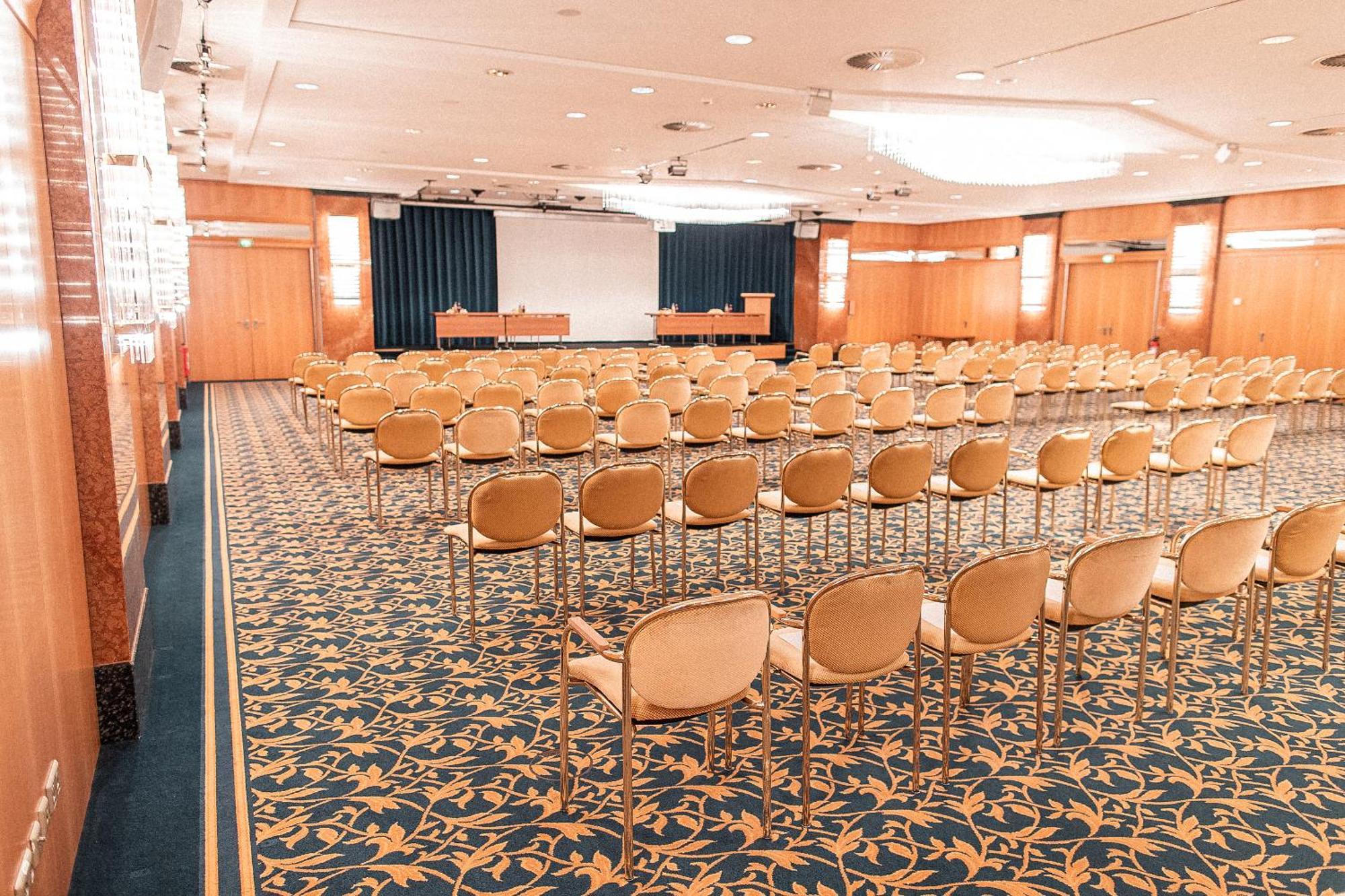 Plaza Hotel Gelsenkirchen Bagian luar foto