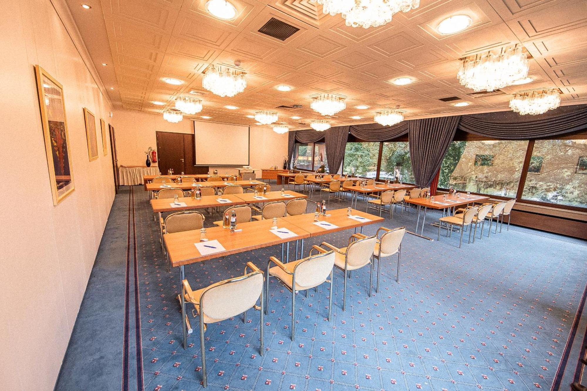 Plaza Hotel Gelsenkirchen Bagian luar foto