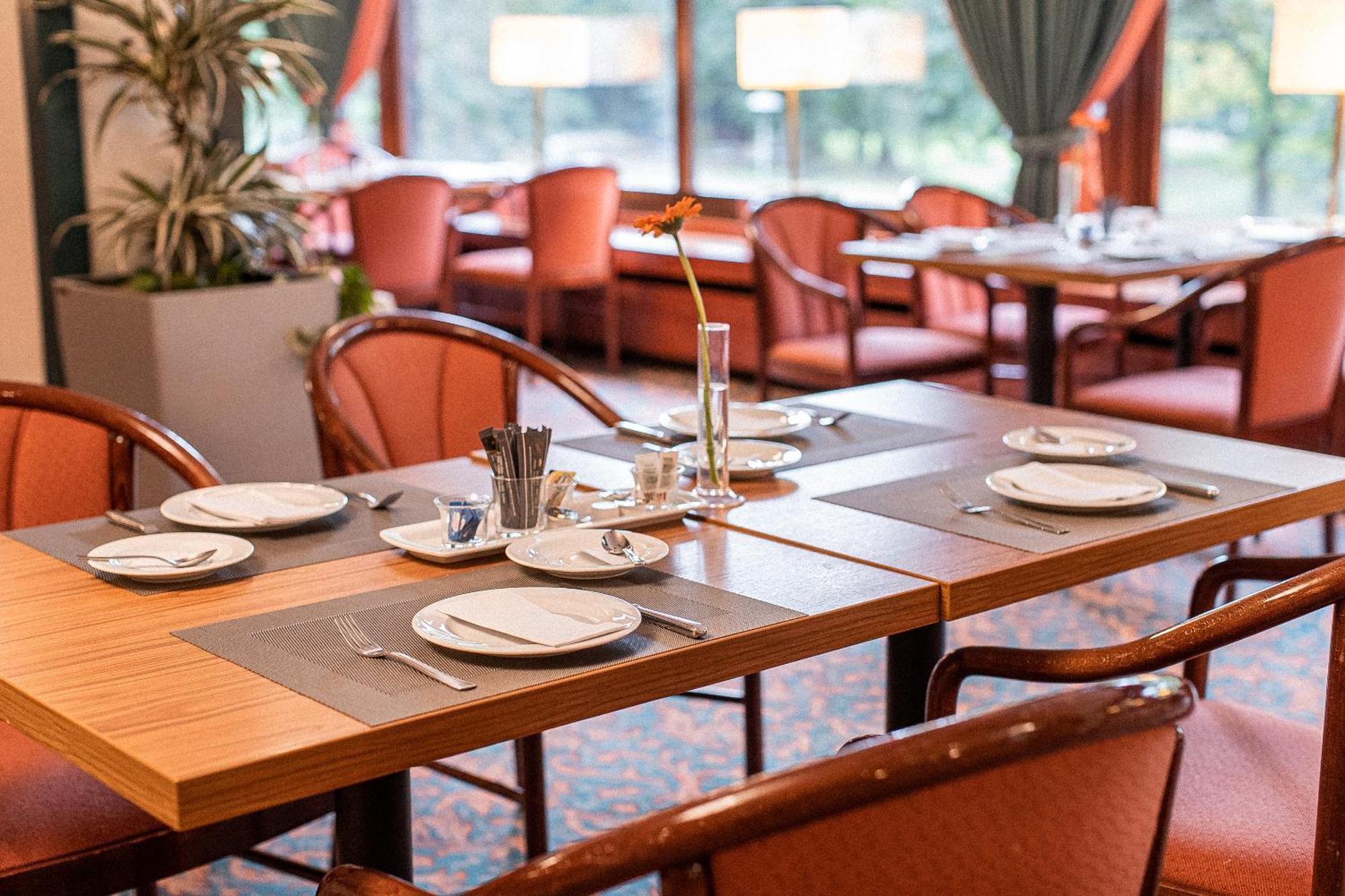 Plaza Hotel Gelsenkirchen Bagian luar foto